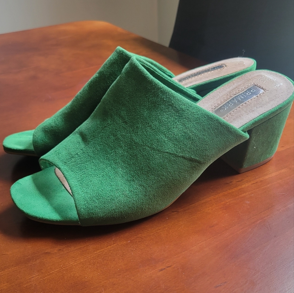 Primark mule slides size 7